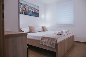 Poolside Hideout Apartments