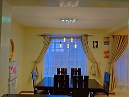 Ken's Haven Apartment