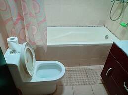 Ken's Haven Apartment