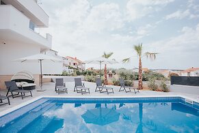Pool Villas Aldura