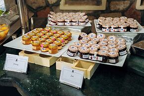 Seti Abu Simbel Lake Resort