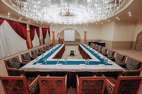 Seti Abu Simbel Lake Resort