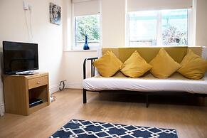 Cozy Modern Bedroom Apartment City L1