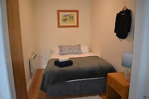 Cozy Modern Bedroom Apartment City L1