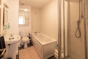 Cozy Modern Bedroom Apartments City L2