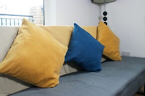 Cozy Modern Bedroom Apartments City L2