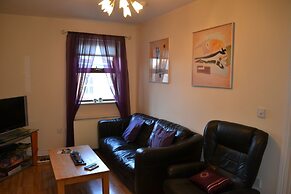 Cozy Modern Bedroom Apartments City L2