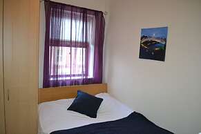 Cozy Modern Bedroom Apartments City L2