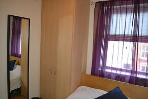 Cozy Modern Bedroom Apartments City L2