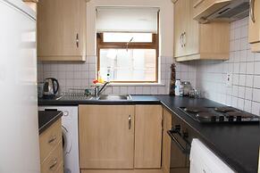 Cozy Modern Bedroom Apartments City L2