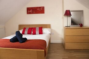 Cozy Modern Bedroom Apartments City L2