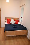 Cozy Modern Bedroom Apartments City L2