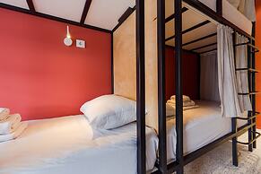 Back2Me - Hostel
