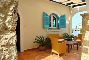 Villa Alex by Amy Villas