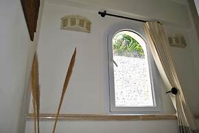 Villa Alex by Amy Villas