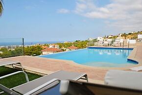 Villa Alex by Amy Villas