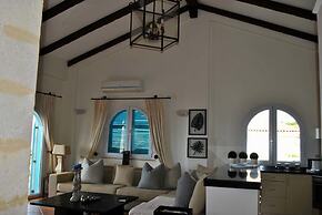 Villa Alex by Amy Villas