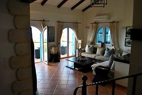 Villa Alex by Amy Villas