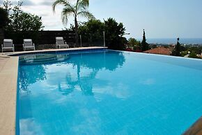 Villa Alex by Amy Villas