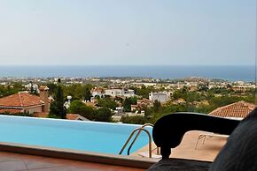 Villa Alex by Amy Villas