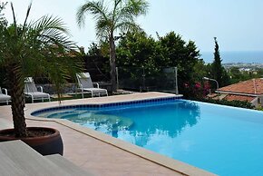 Villa Alex by Amy Villas