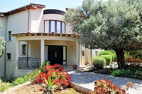 Villa Amelia by Amy Villas