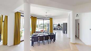 Villa Amelia by Amy Villas