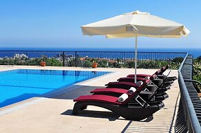 Villa Amelia by Amy Villas