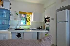 Villa Blue Horizon by Amy Villas