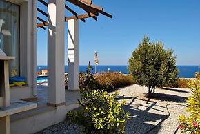 Villa Blue Horizon by Amy Villas