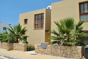 Villa Blue Ocean by Amy Villa