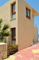 Villa Blue Ocean by Amy Villa