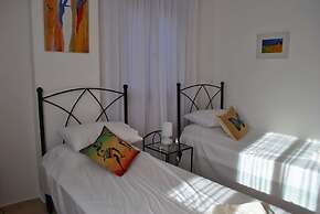 Villa Brooklands by Amy Villas