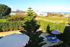 Villa Brooklands by Amy Villas