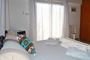 Villa Brooklands by Amy Villas