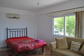 Villa Bueno by Amy Villas