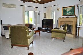 Villa Butterfly by Amy Villas