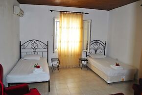 Villa Butterfly by Amy Villas