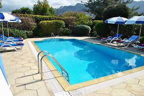 Villa Canna by Amy Villas