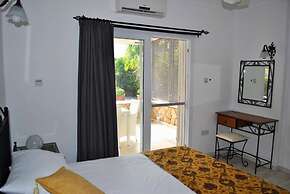 Villa Canna by Amy Villas