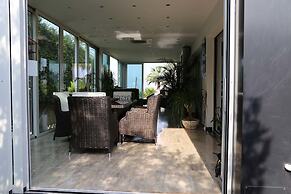 Villa Deluxe by Amy Villas