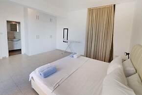 Villa Eden by Amy Villas