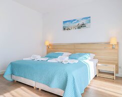 Aquamarina by Baltic Home