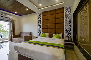 Treebo Prince Palace