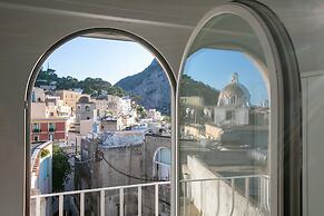 Rooftop Luxury Apartment