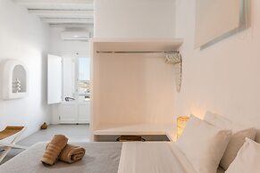 Mykonos Supreme Comfort Suites & Villas
