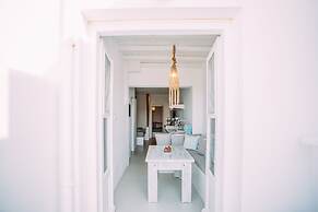 Mykonos Supreme Comfort Suites & Villas