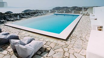Mykonos Supreme Comfort Suites & Villas