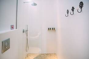 Mykonos Supreme Comfort Suites & Villas