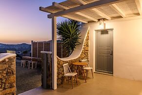 Mykonos Supreme Comfort Suites & Villas